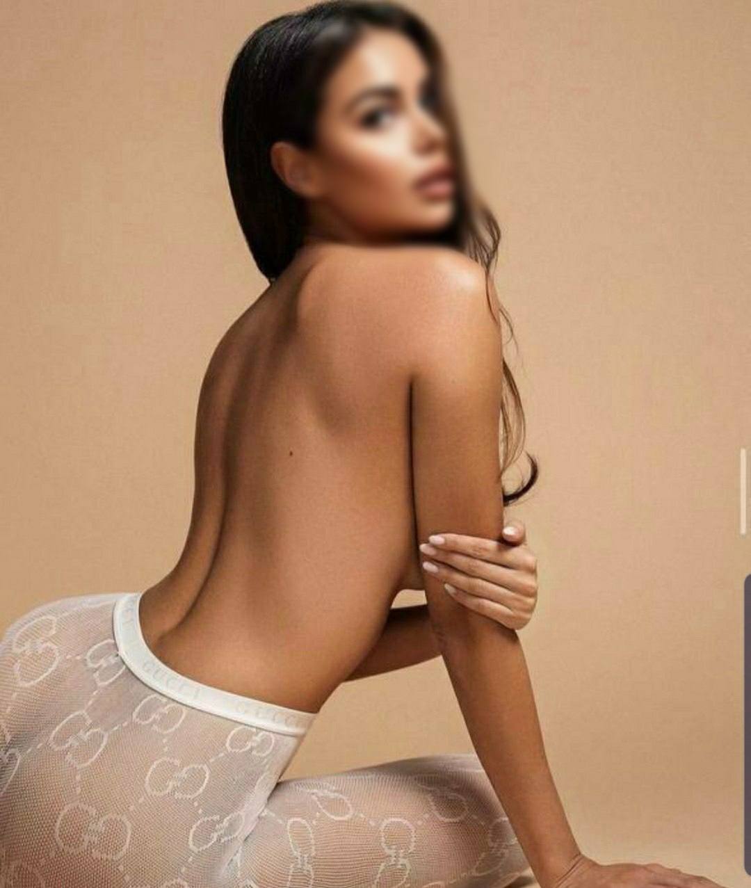 Яна